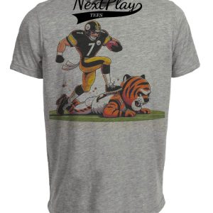 Pittsburgh Steelers vs. Cincinnati Bengals Retro Rivalry Big Ben Football Artwork Heather Gray Sublimated T-Shirt